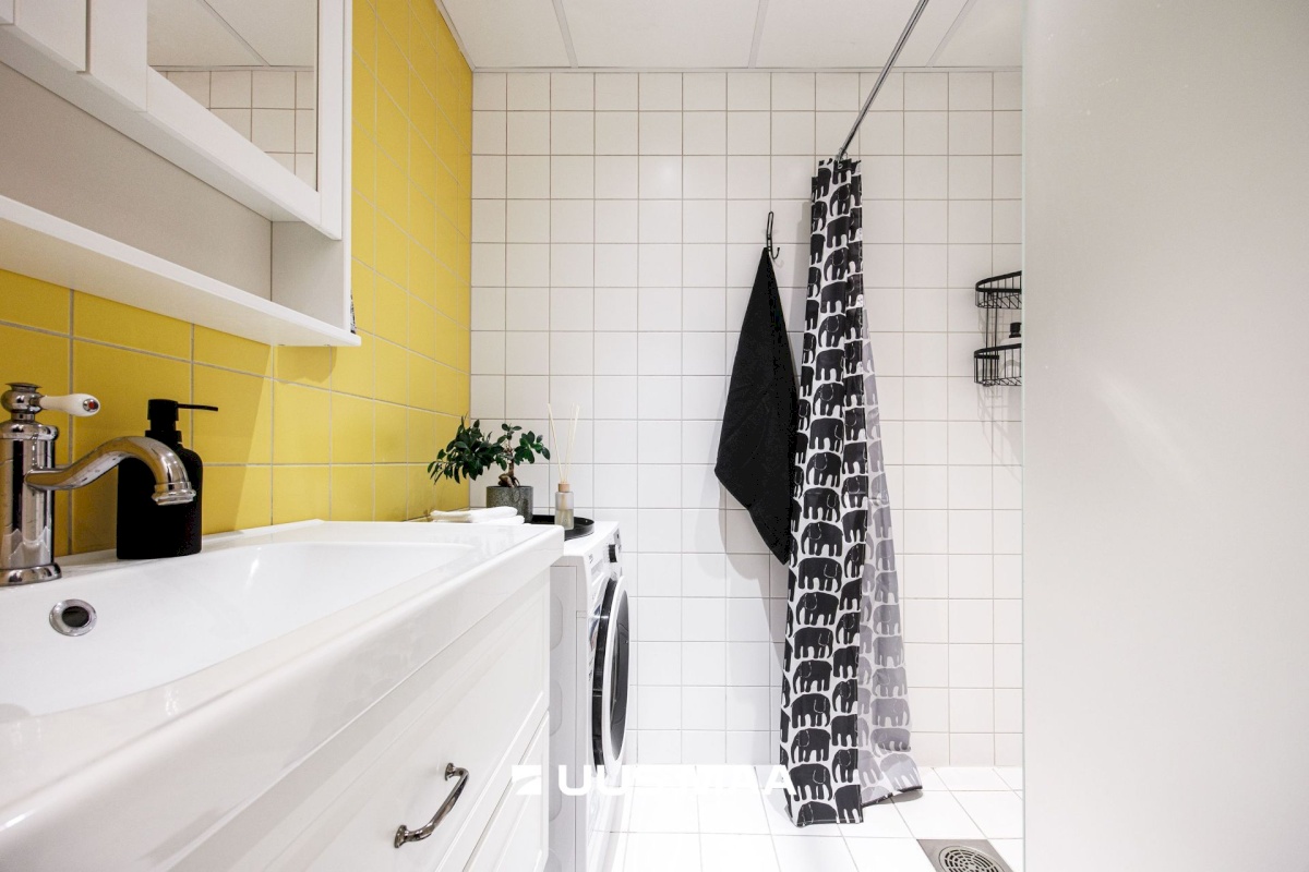 Rae vald, Peetri alevik, Uusmaa tee 8