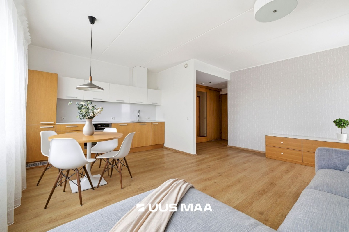 Tallinn, Mustamäe linnaosa, Kadaka, Kadaka pst 142/1