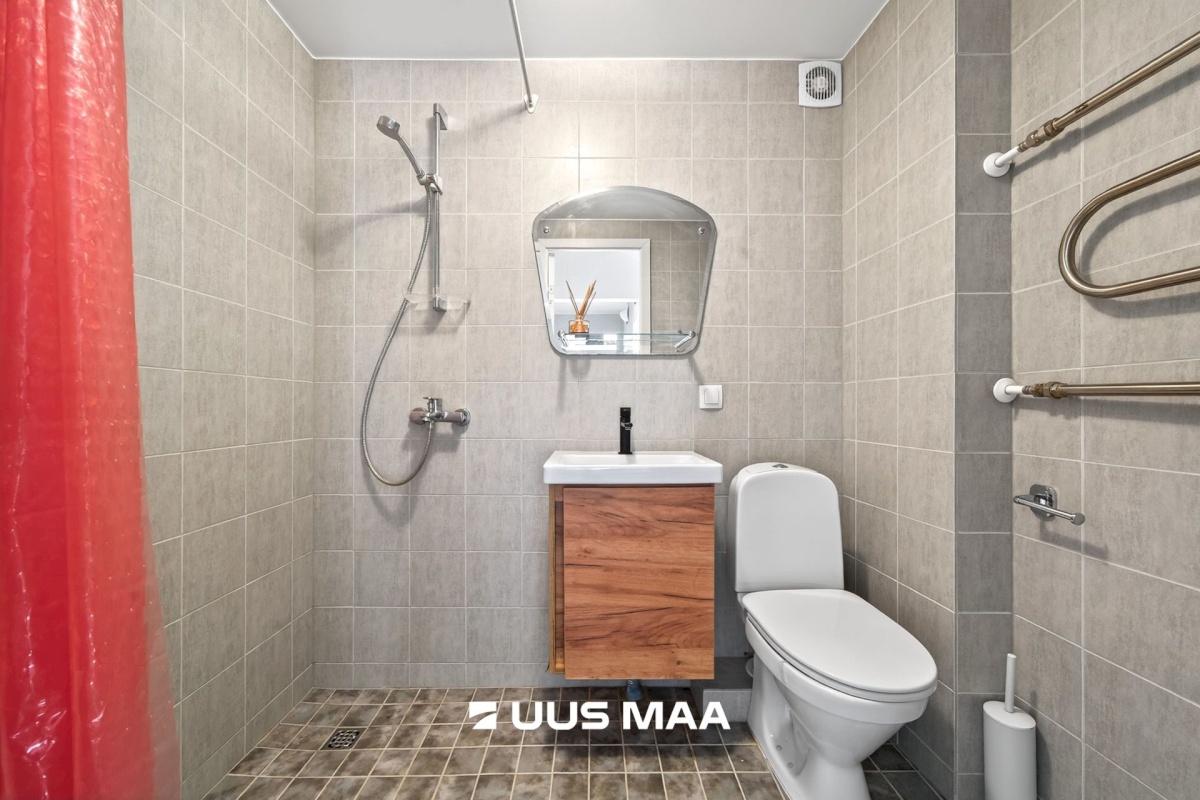 Harku vald, Tabasalu alevik, Kooli 6