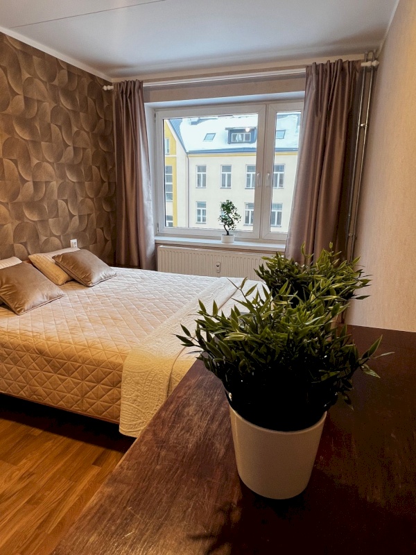 Tallinn, Kesklinna linnaosa, Raua, Narva mnt 38