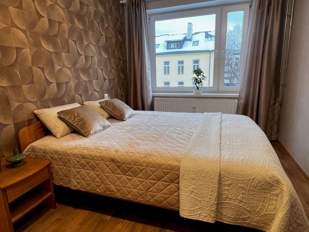 Tallinn, Kesklinna linnaosa, Raua, Narva mnt 38