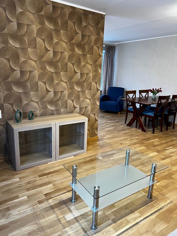 Tallinn, Kesklinna linnaosa, Raua, Narva mnt 38