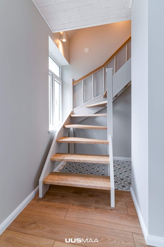 Viljandi linn, Uueveski, Ilmarise tn 16