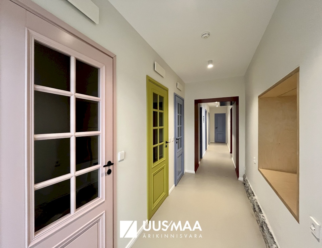 Tallinn, Kesklinna linnaosa, Kadriorg, Tina 9