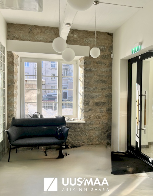 Tallinn, Kesklinna linnaosa, Kadriorg, Tina 9