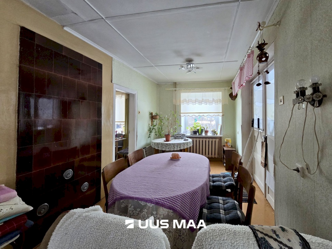 Mulgi vald, Mõisaküla linn, Kase 12