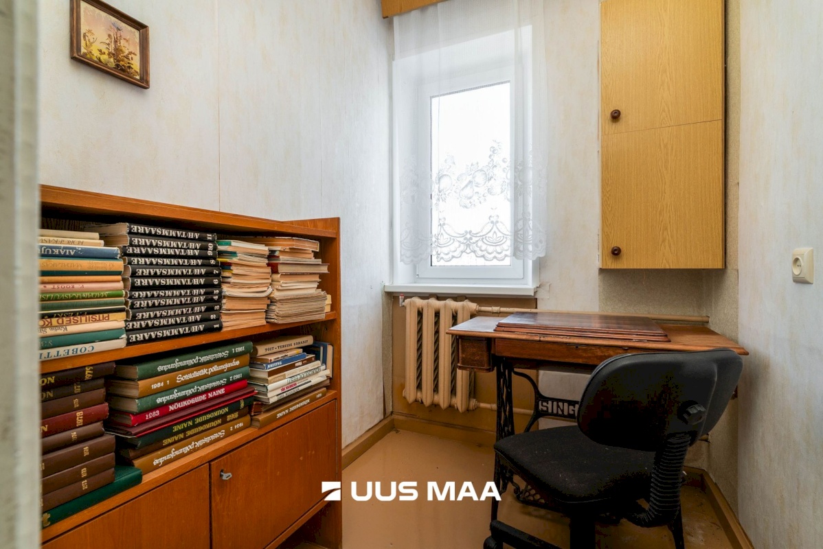 Mulgi vald, Mõisaküla linn, Kase 12