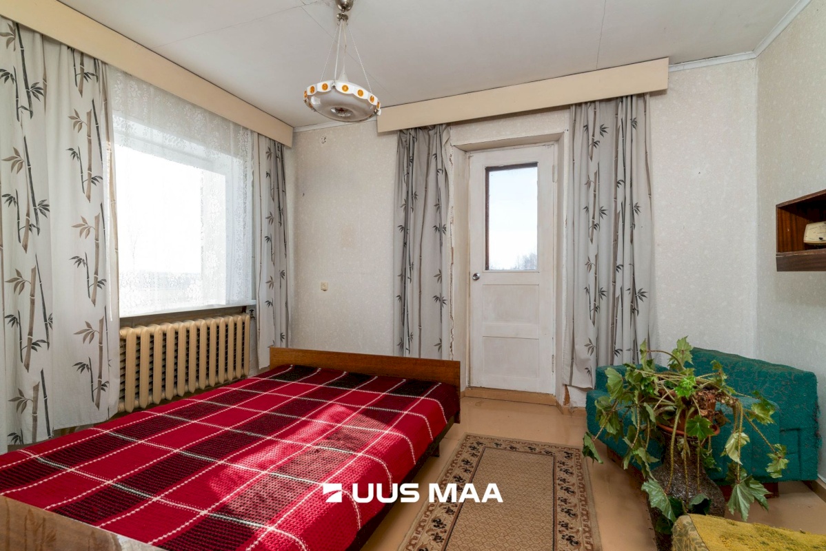 Mulgi vald, Mõisaküla linn, Kase 12