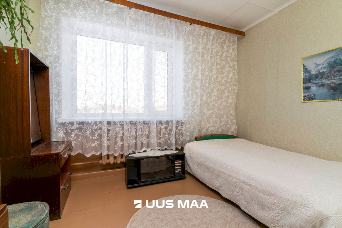 Mulgi vald, Mõisaküla linn, Kase 12