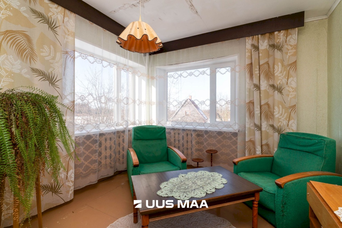 Mulgi vald, Mõisaküla linn, Kase 12