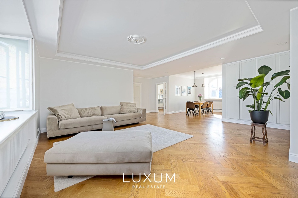 Tallinn, Kesklinna linnaosa, Vanalinna, Uus tn 17