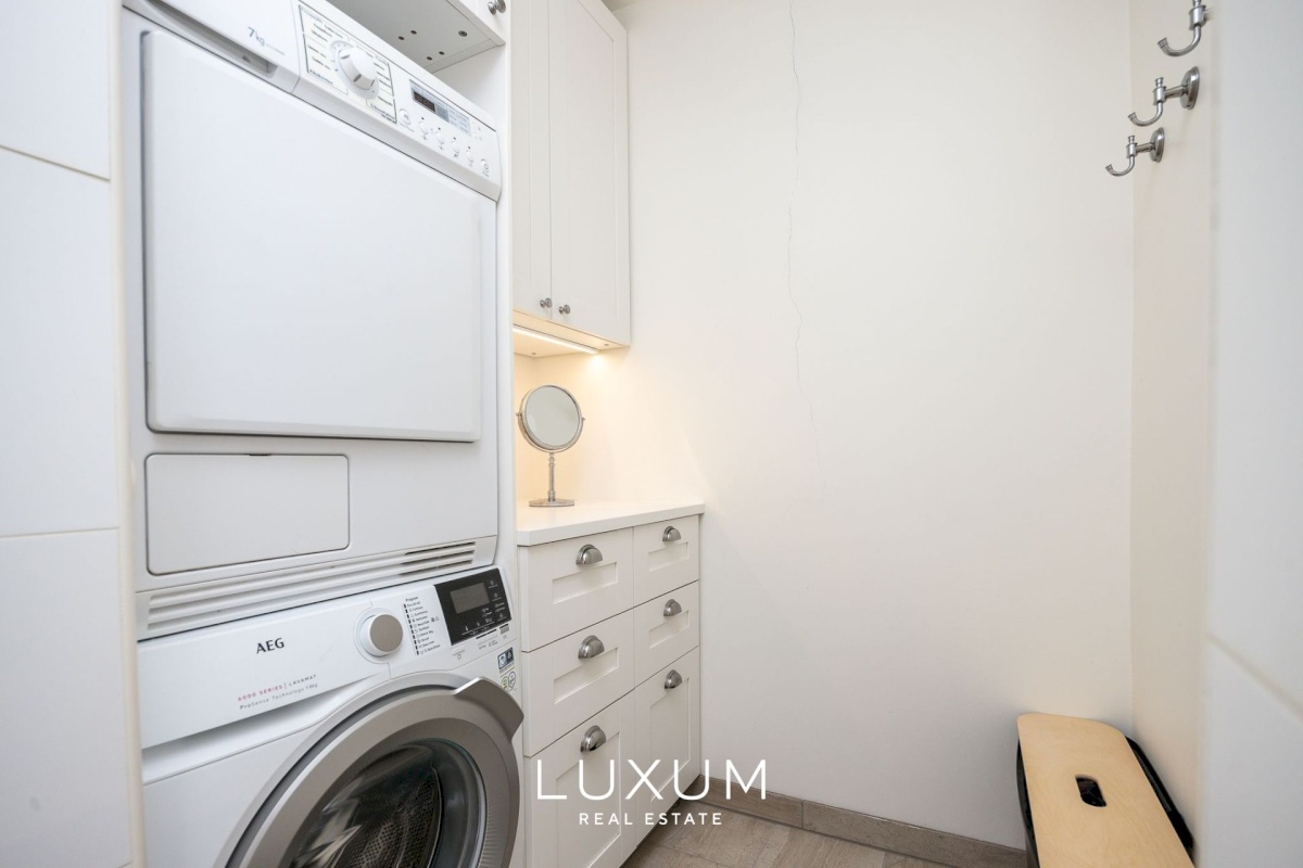 Tallinn, Kesklinna linnaosa, Vanalinna, Uus tn 17