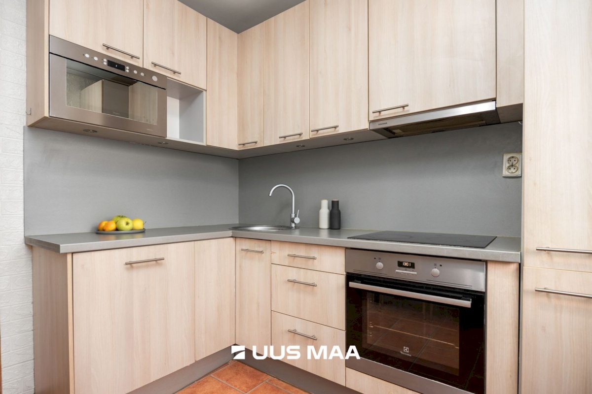 Tallinn, Lasnamäe linnaosa, Mustakivi, Mahtra 40