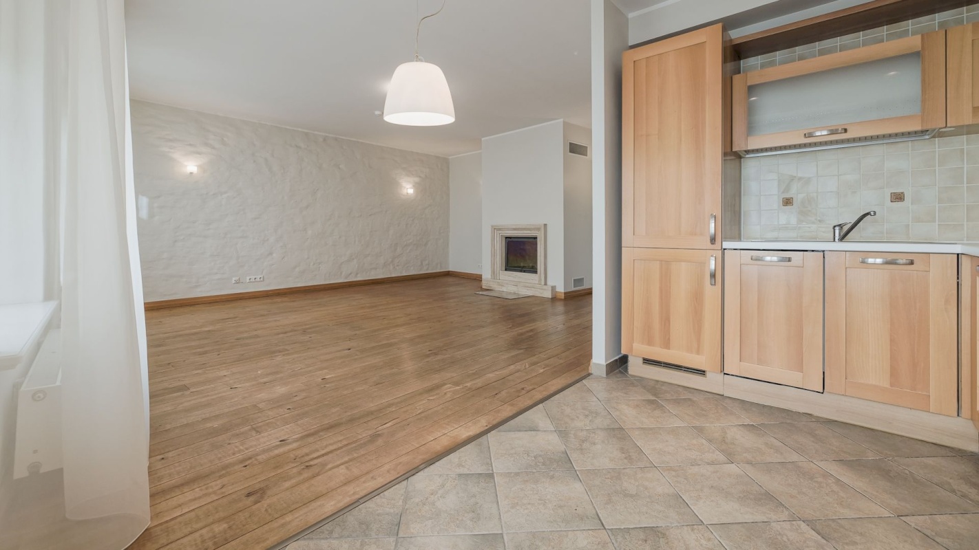 Tallinn, Kesklinna linnaosa, Vanalinna, Sulevimägi 2