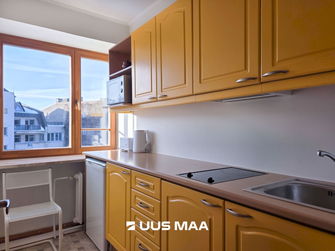 Tallinn, Kesklinna linnaosa, Pärnu mnt 30