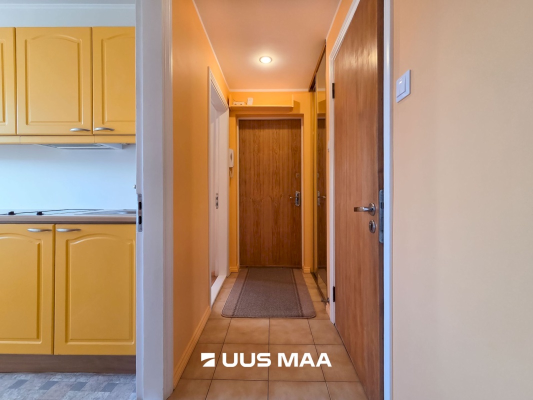 Tallinn, Kesklinna linnaosa, Pärnu mnt 30