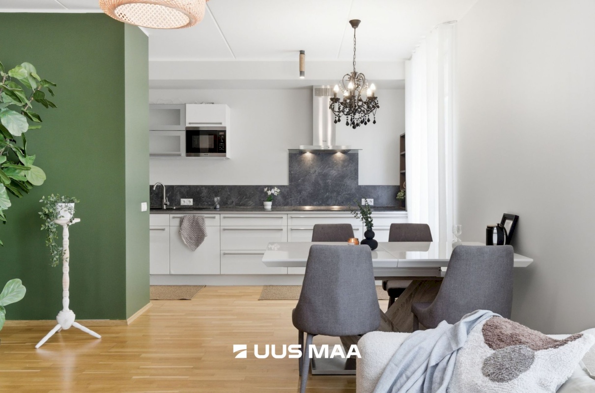 Tallinn, Kesklinna linnaosa, Kadriorg, Liivaoja 1D