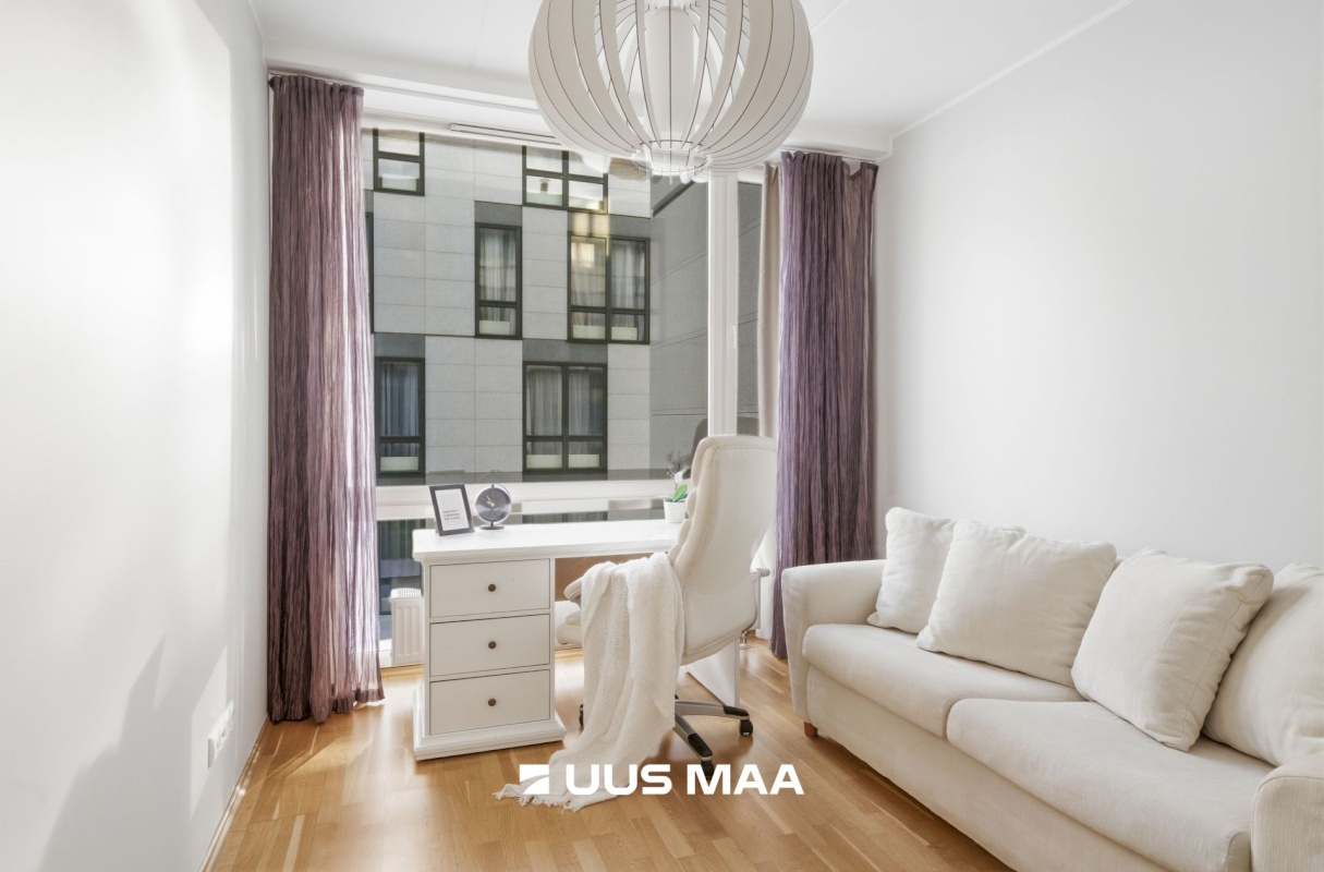 Tallinn, Kesklinna linnaosa, Kadriorg, Liivaoja 1D