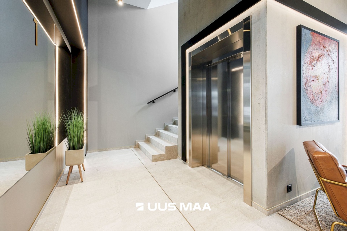 Saku vald, Saku alevik, Tallinna mnt 1