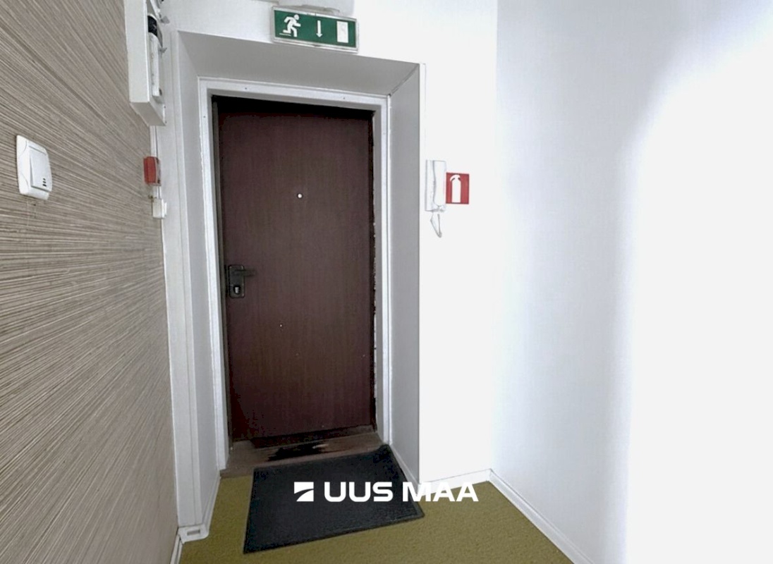 Tallinn, Kesklinna linnaosa, Pärnu mnt 30