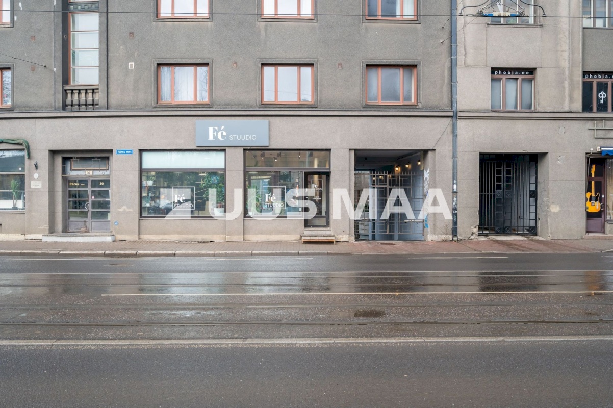 Tallinn, Kesklinna linnaosa, Pärnu mnt 30