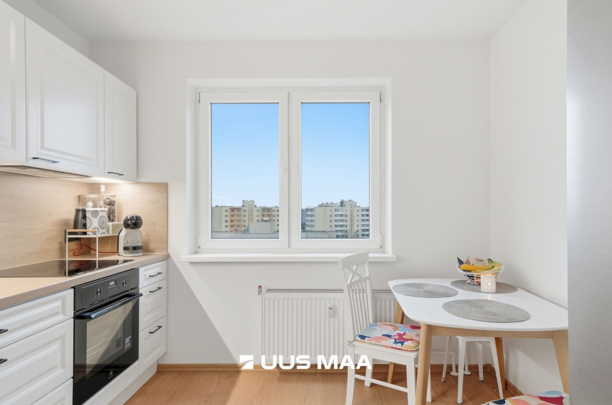 Tallinn, Lasnamäe linnaosa, Linnamäe tee 12