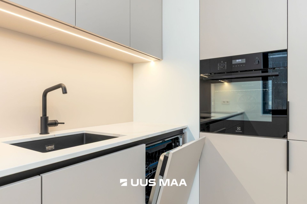 Tallinn, Kesklinna linnaosa, Tartu mnt 44