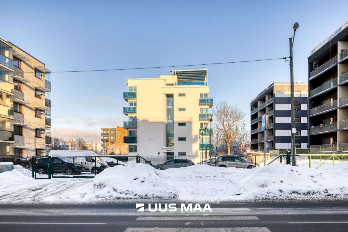 Tallinn, Lasnamäe linnaosa, Uuslinna 5