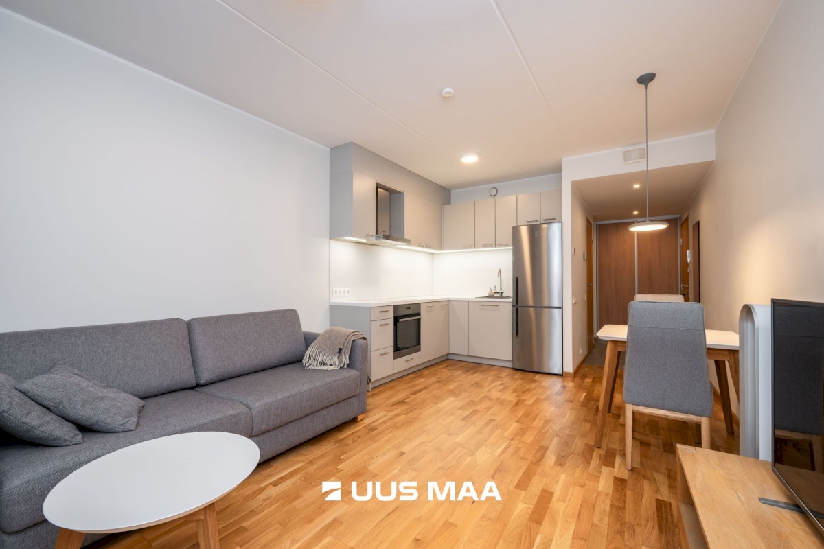 Saue vald, Laagri alevik, Kooli tn 3