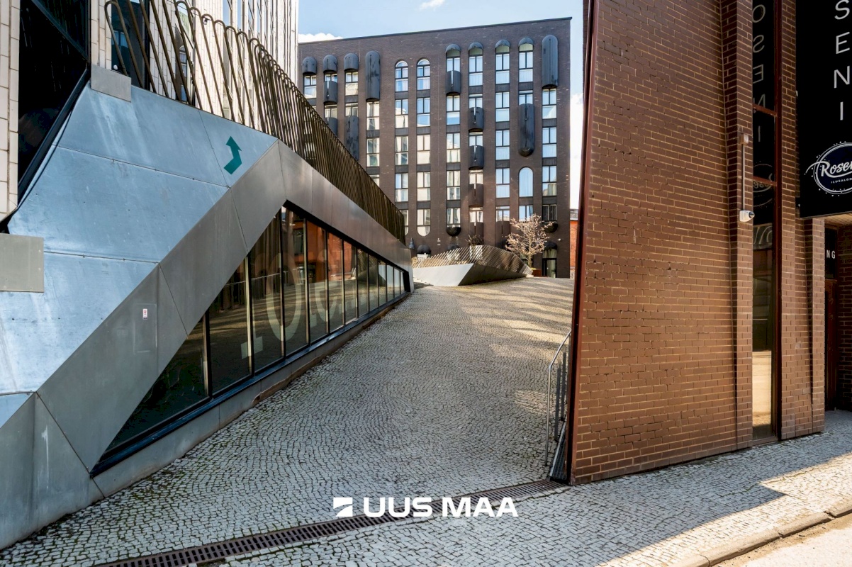 Tallinn, Kesklinna linnaosa, Rotermanni 7