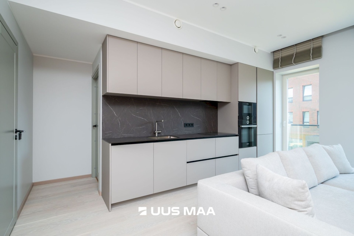 Tallinn, Kesklinna linnaosa, Lastekodu 31/1