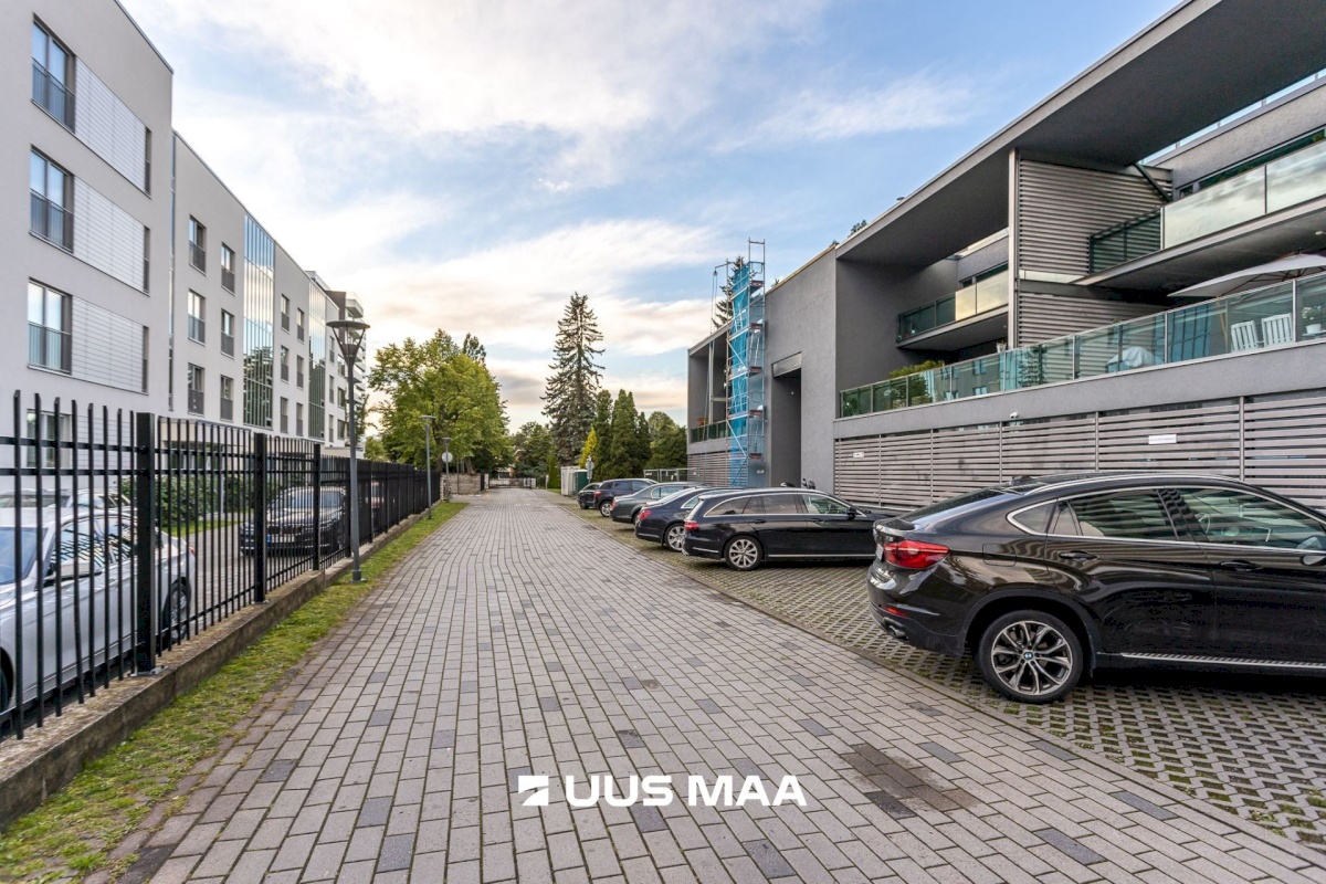 Tallinn, Kesklinna linnaosa, Kadriorg, Pirita tee 26f