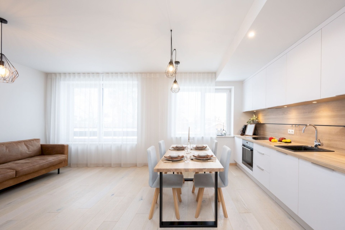 Tallinn, Kristiine linnaosa, Tondi, Sõjakooli 12