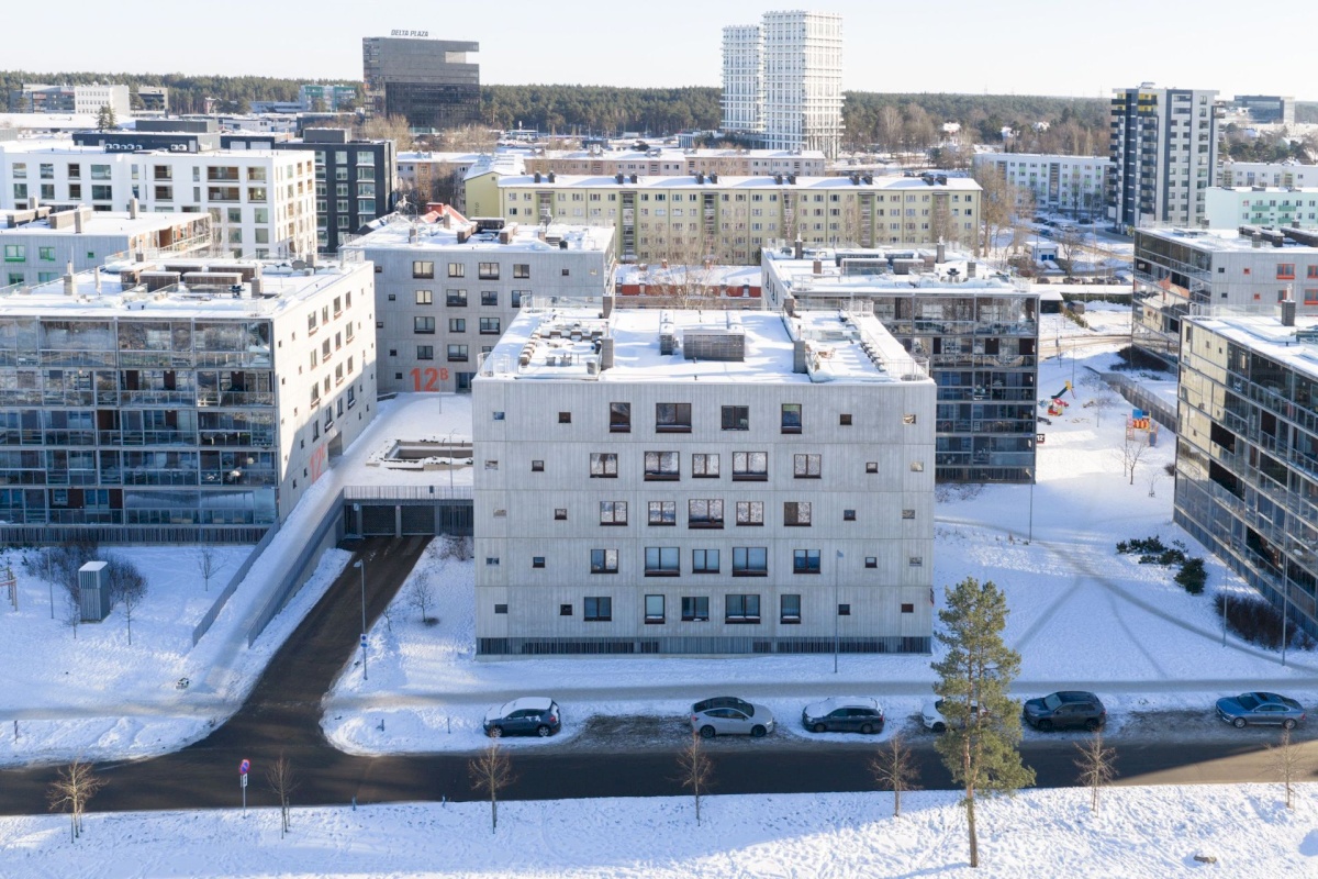 Tallinn, Kristiine linnaosa, Tondi, Sõjakooli 12