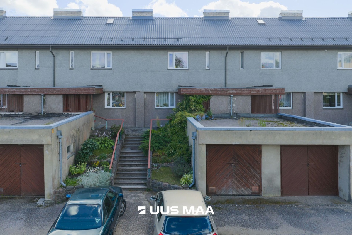 Hiiumaa vald, Kärdla linn, Heltermaa mnt 15