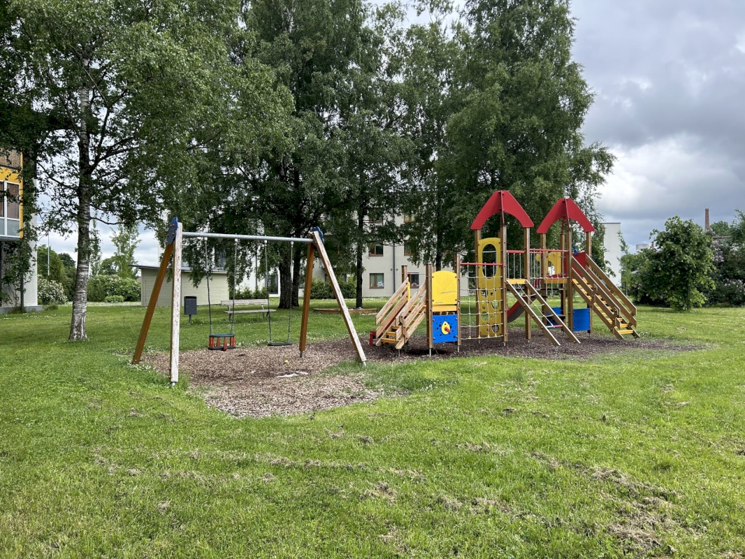 Rakvere linn, Mõisavälja 6