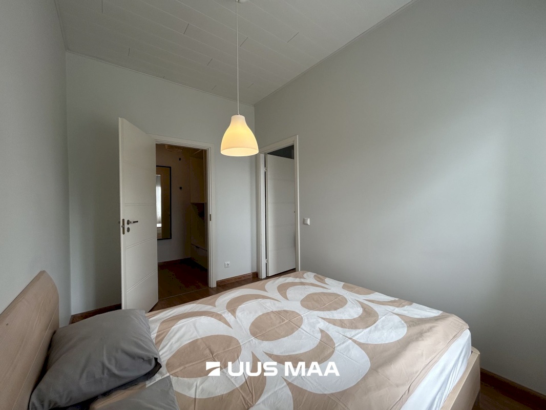 Rakvere linn, Mõisavälja 6