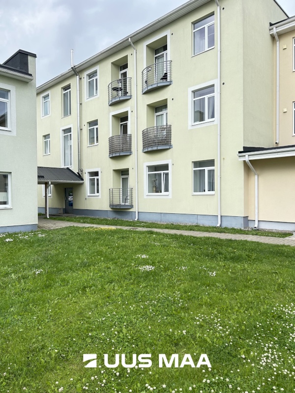 Rakvere linn, Mõisavälja 6