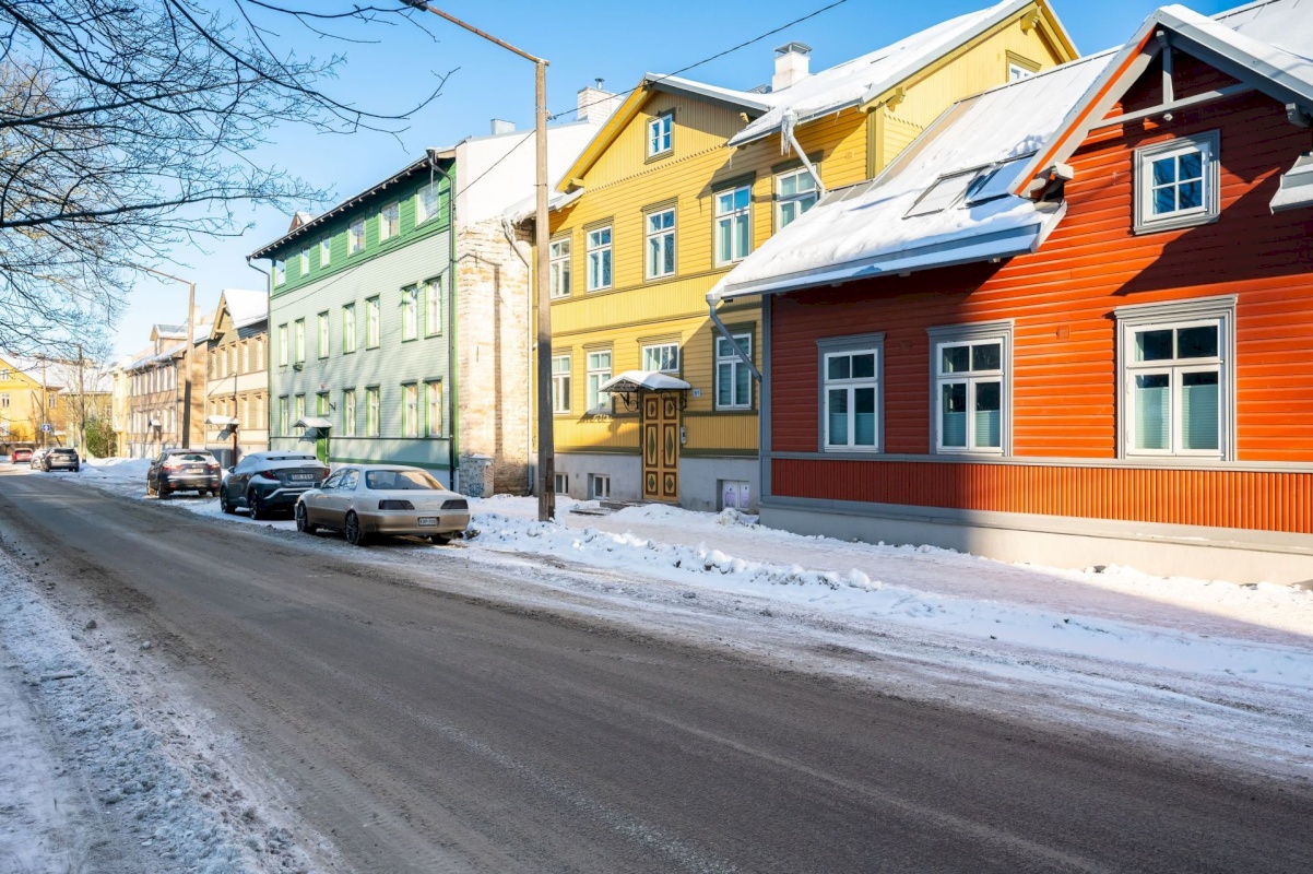 Tallinn, Kesklinna linnaosa, Uus Maailm, Luha 9