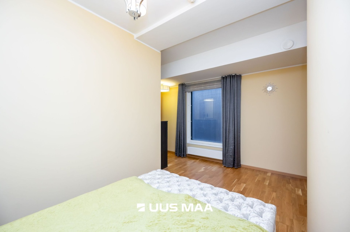 Tallinn, Kesklinna linnaosa, Hobujaama 10