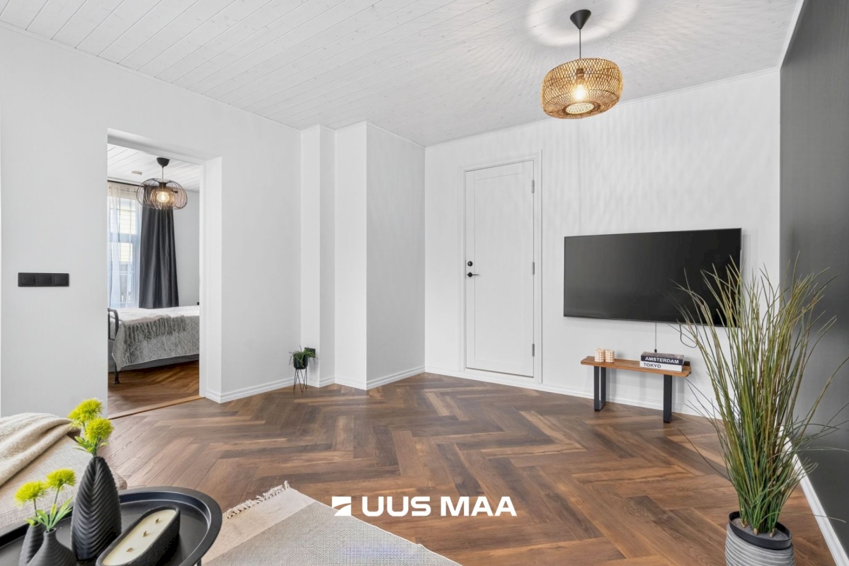 Haapsalu linn, Haapsalu linn, Uus tn 21