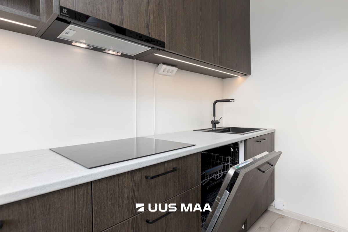 Tallinn, Mustamäe linnaosa, Mustamäe, Sõpruse pst 210