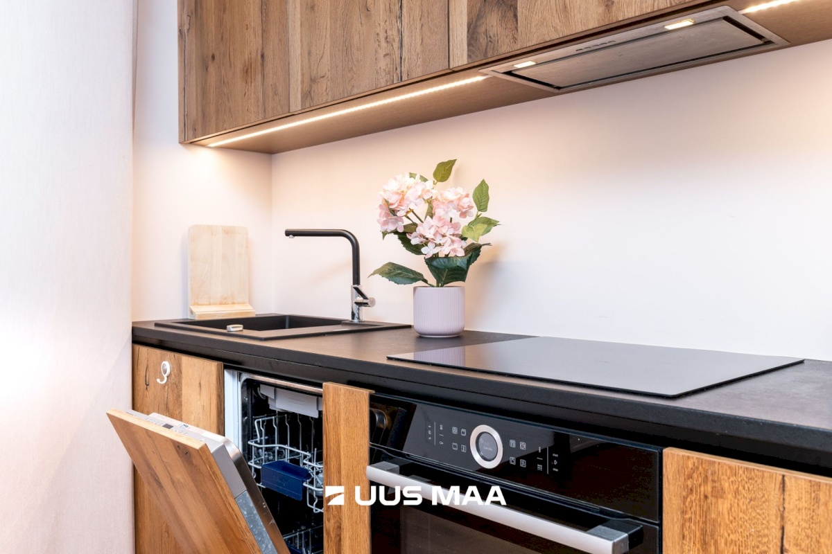 Tallinn, Kesklinna linnaosa, Veerenni, Uus-Tatari 12-5