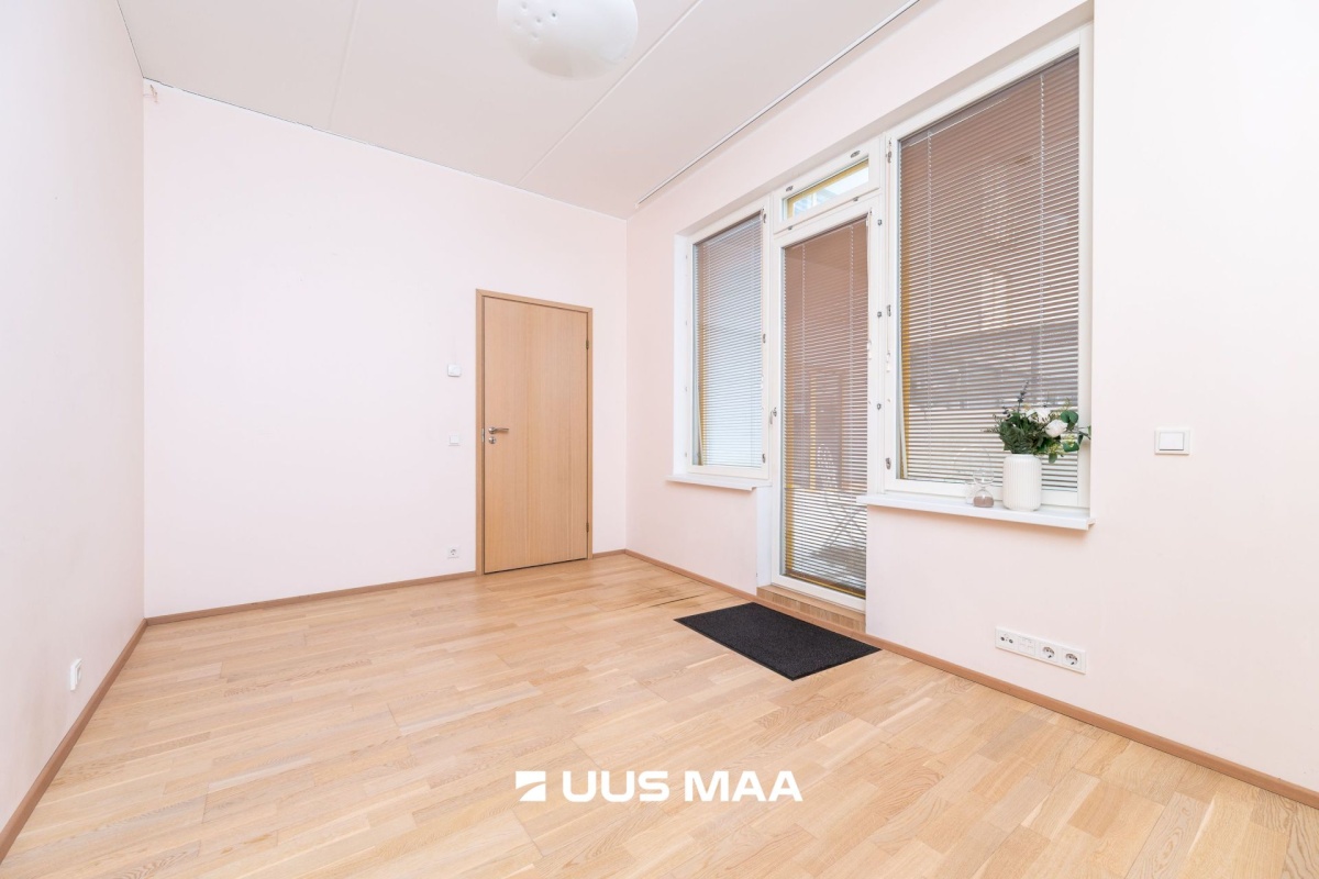 Tallinn, Kesklinna linnaosa, Veerenni, Uus-Tatari 12-1