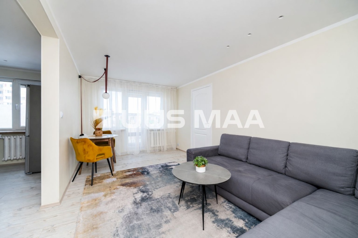 Tallinn, Mustamäe linnaosa, Akadeemia tee 6