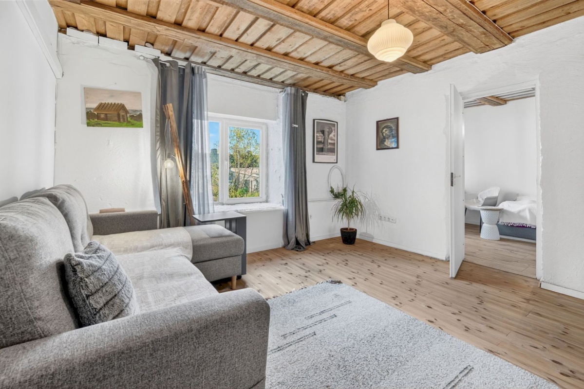 Kohila vald, Salutaguse küla, Saarepuu