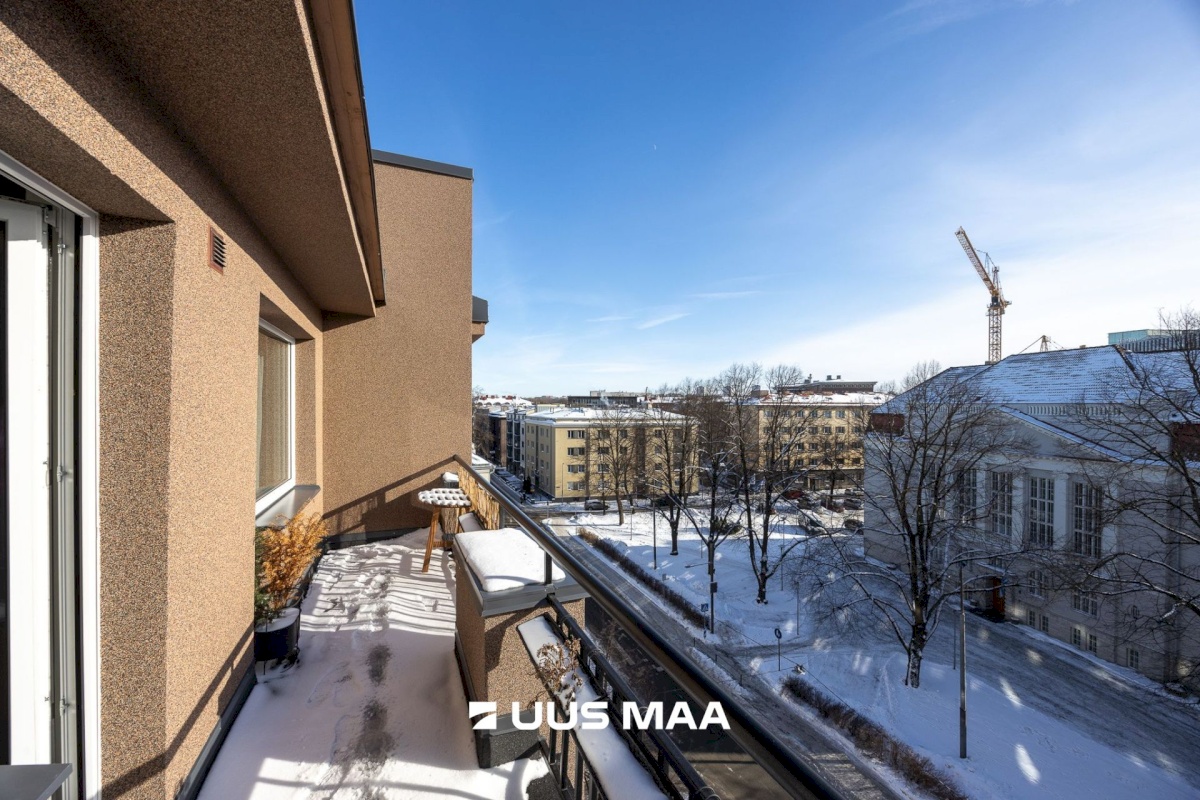 Tallinn, Kesklinna linnaosa, Südalinn, Pronksi 7