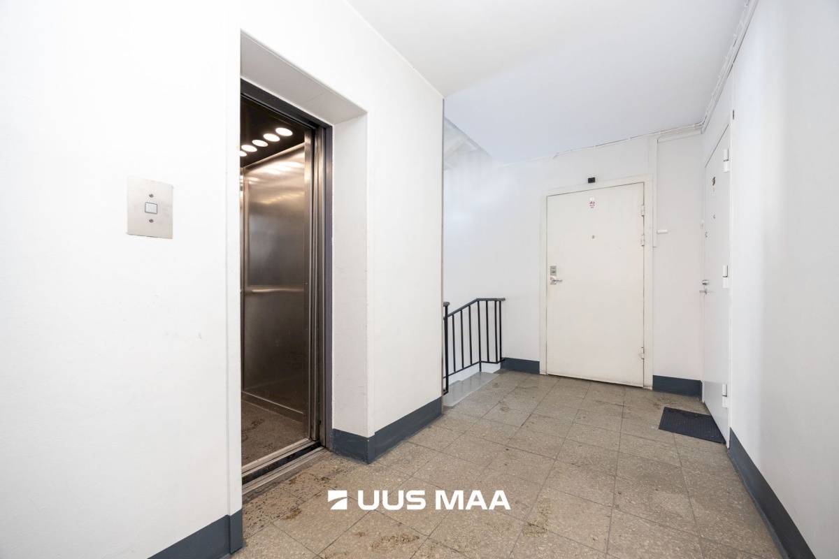 Tallinn, Kesklinna linnaosa, Südalinn, Pronksi 7