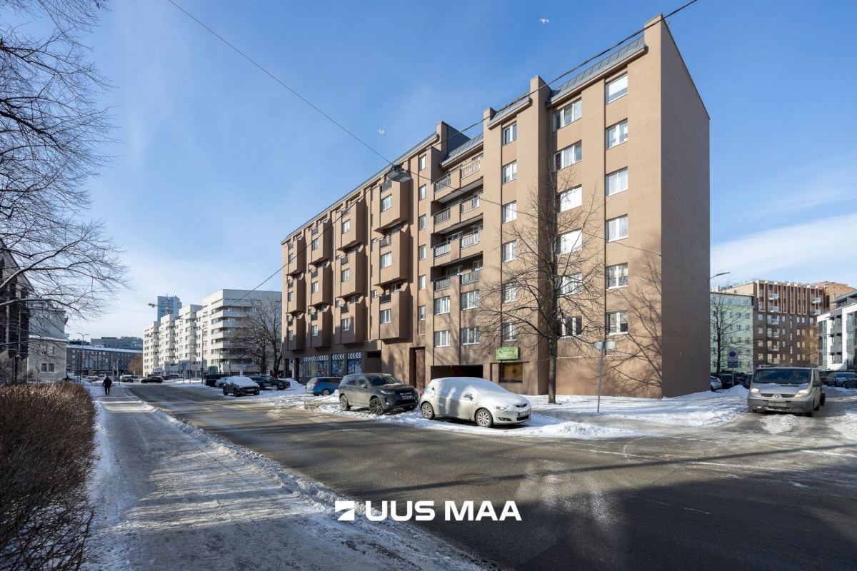 Tallinn, Kesklinna linnaosa, Südalinn, Pronksi 7