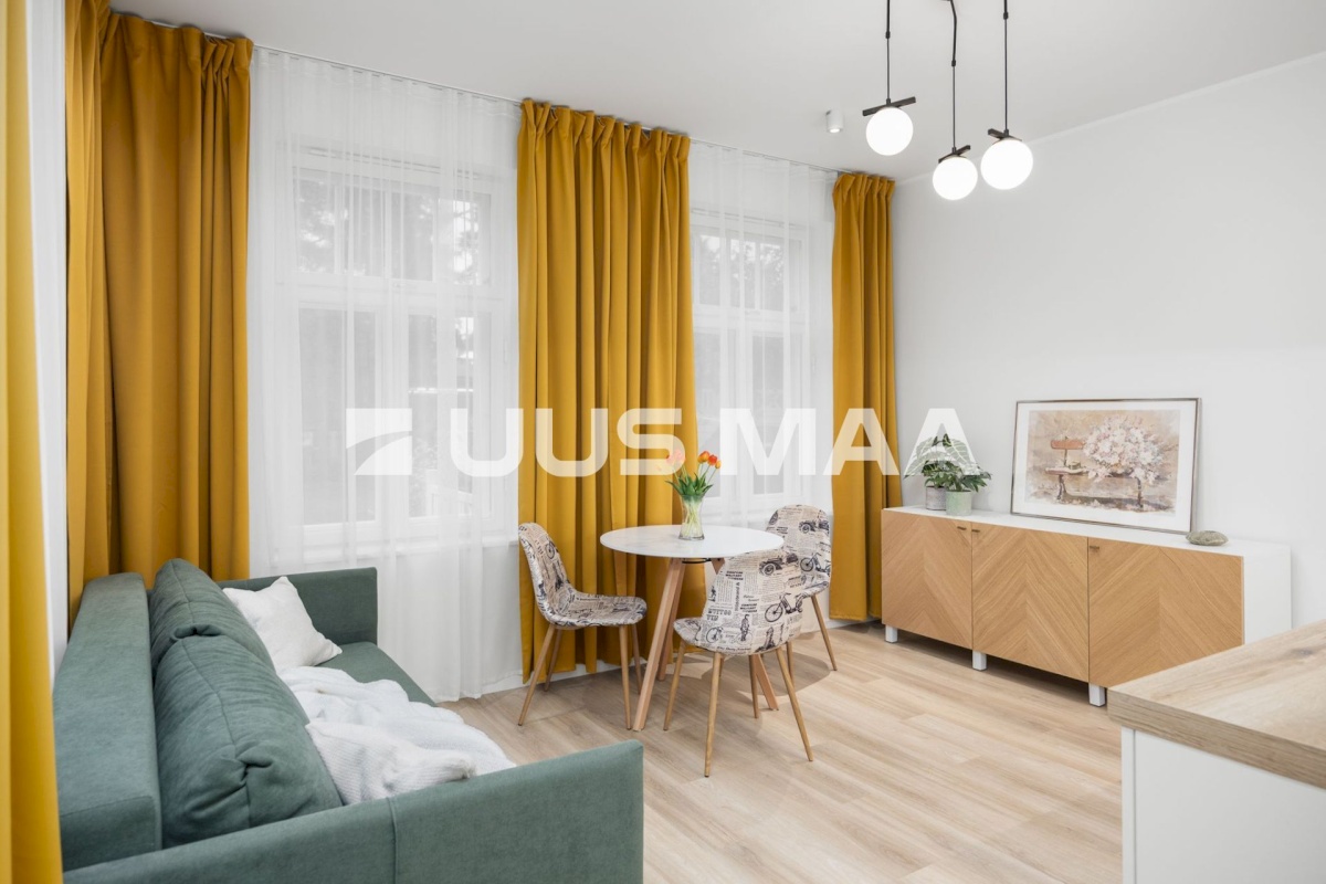 Tallinn, Nõmme linnaosa, Raudtee tn 35